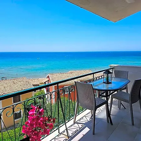 Standart 148 , Glyfada Otel